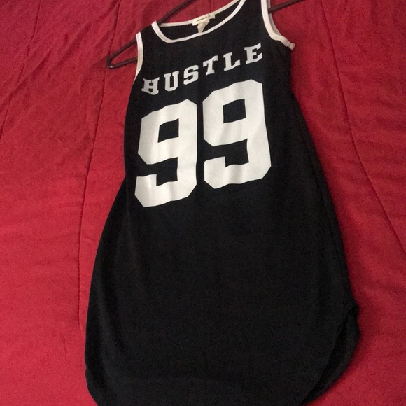 Hustle dress - Picture 3 of 3